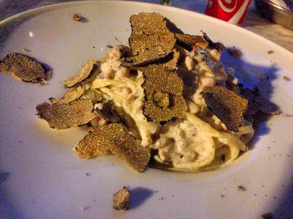 Ristorante Alla Balestra Gubbio Umbricelli alla norcina con tartufo