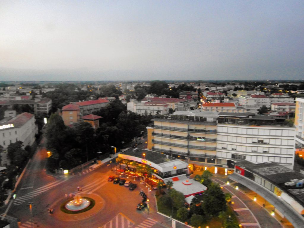 Panoramic Hotel Plaza ascensore