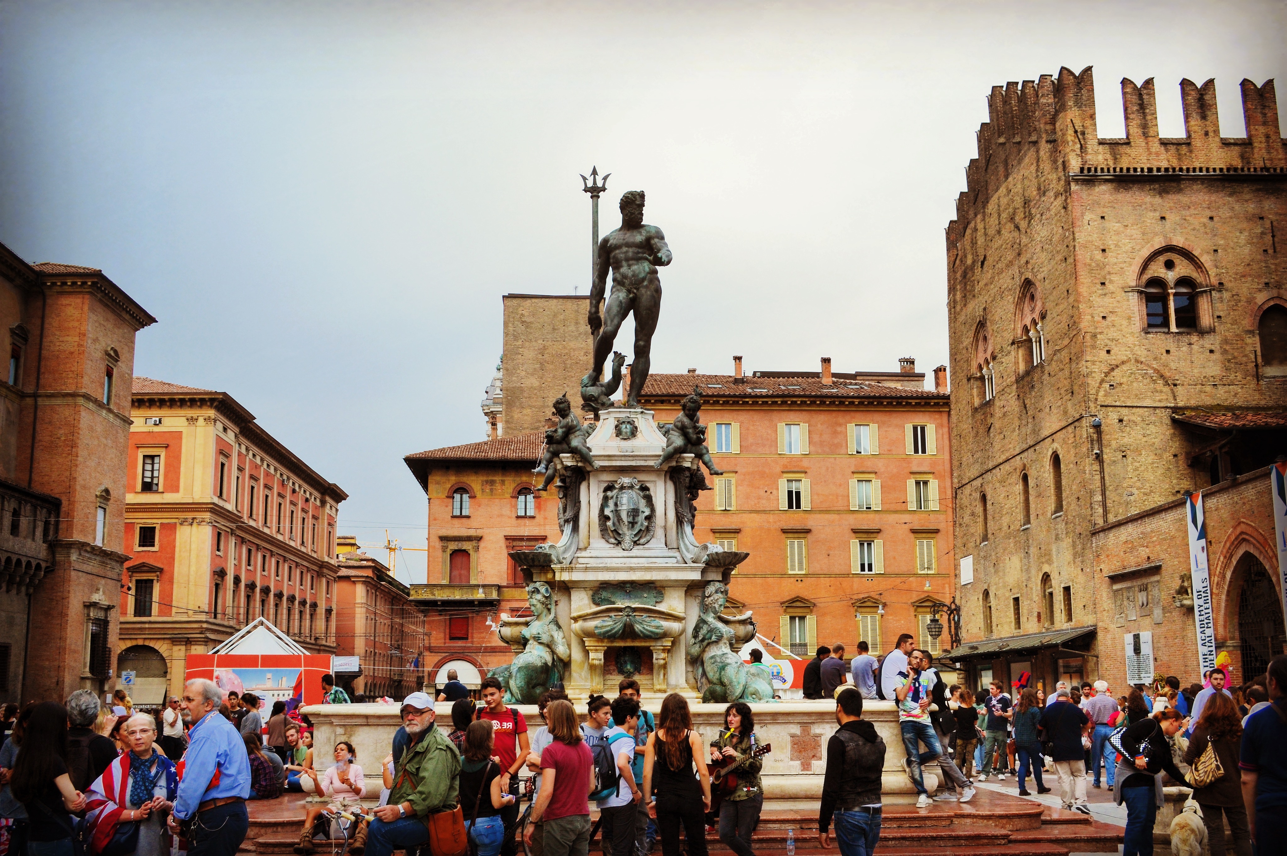 Fontana del Nettuno Bologna