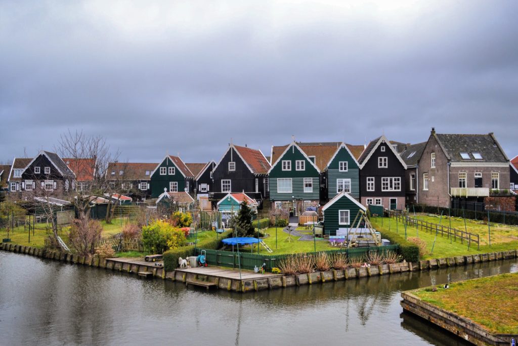 Marken