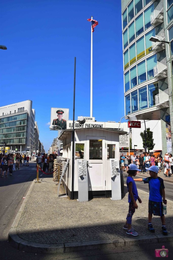 Visitare Berlino Checkpoint Charlie