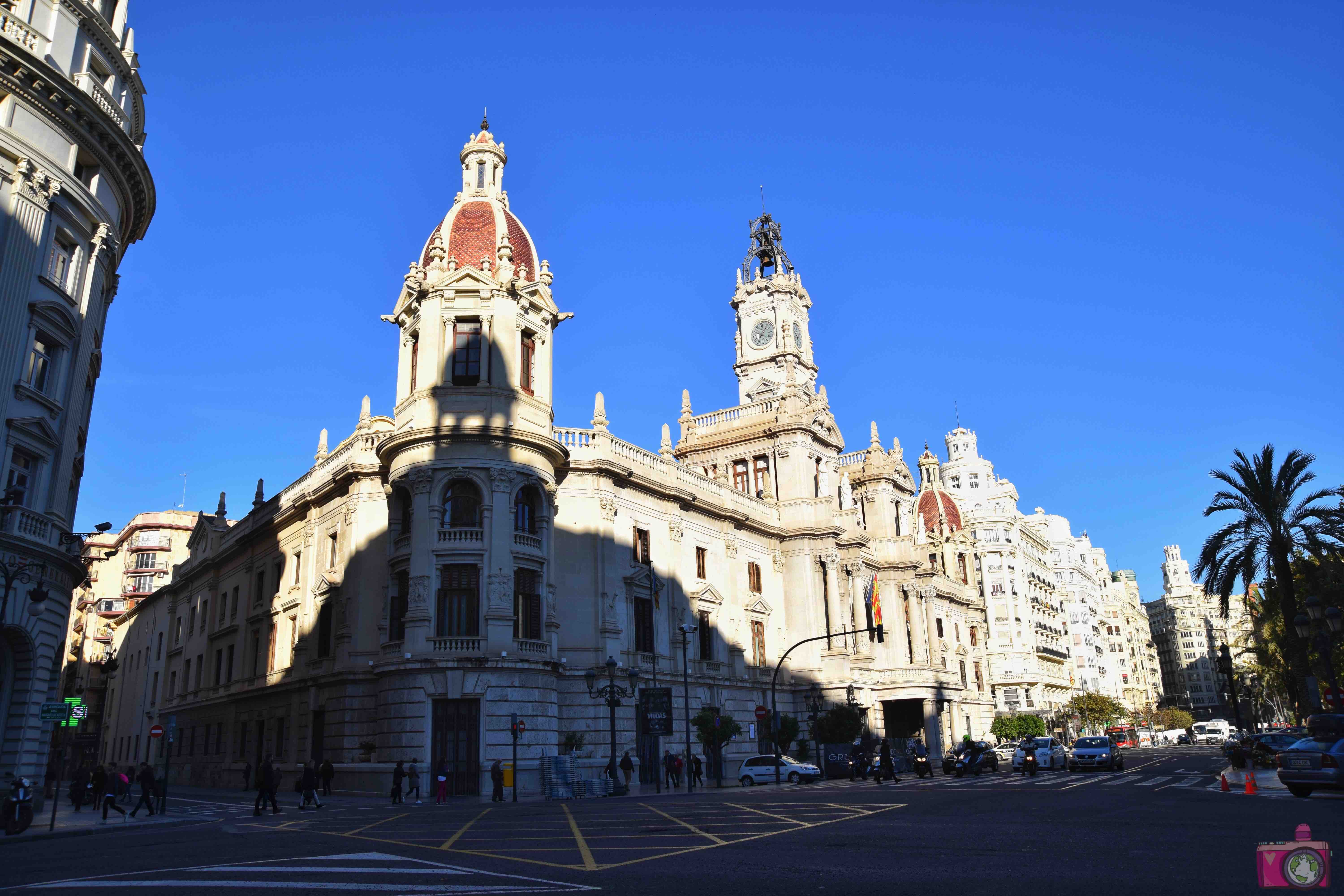 Cosa vedere a Valencia Plaza del Ayuntamiento