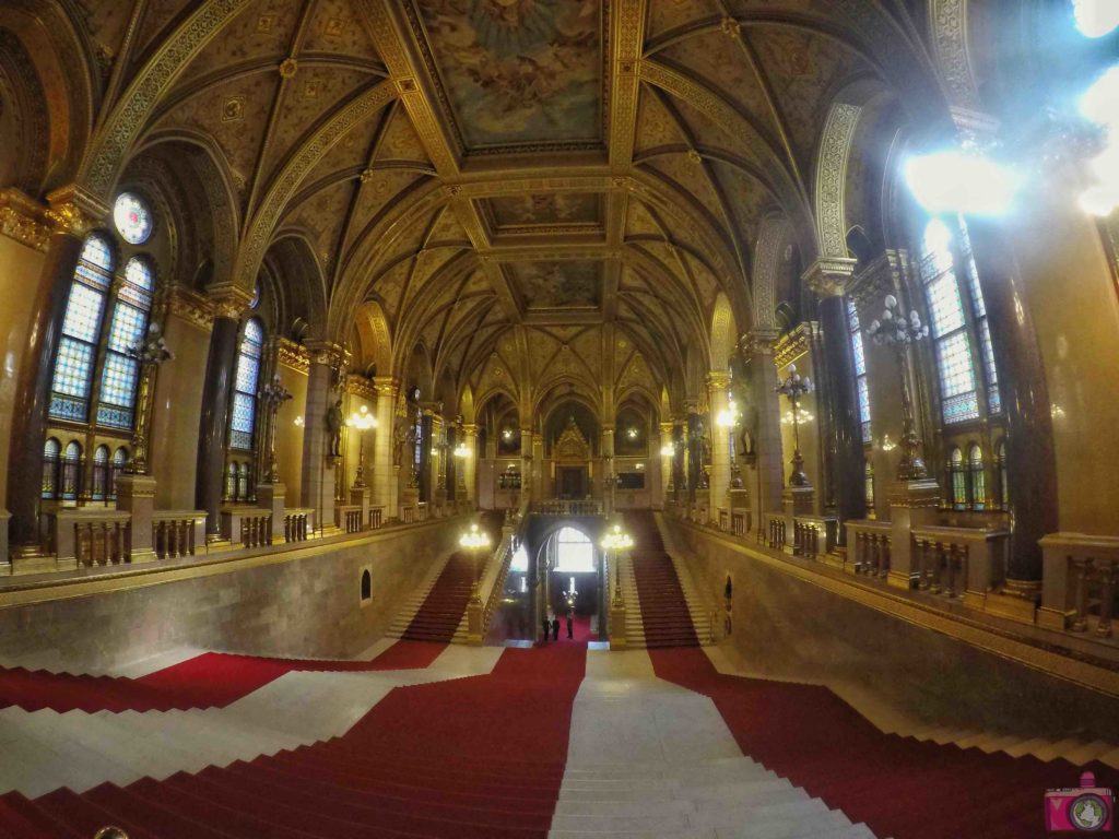Visitare Budapest Parlamento ungherese
