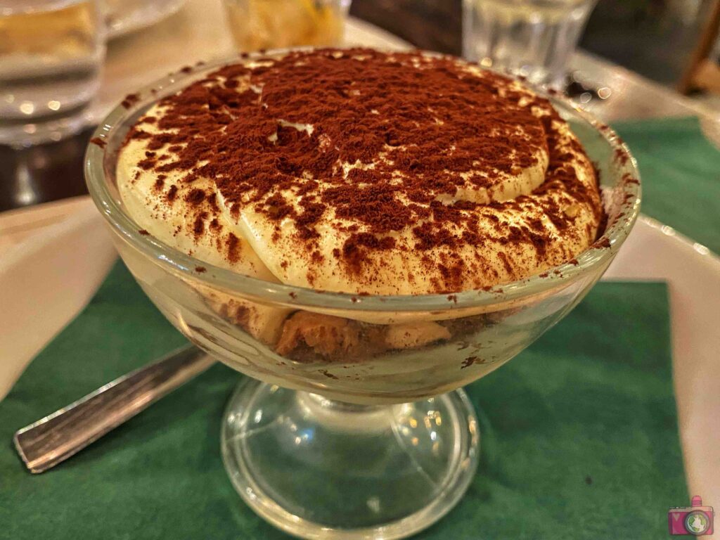 Origano Campo de' Fiori Roma tiramisù vegano