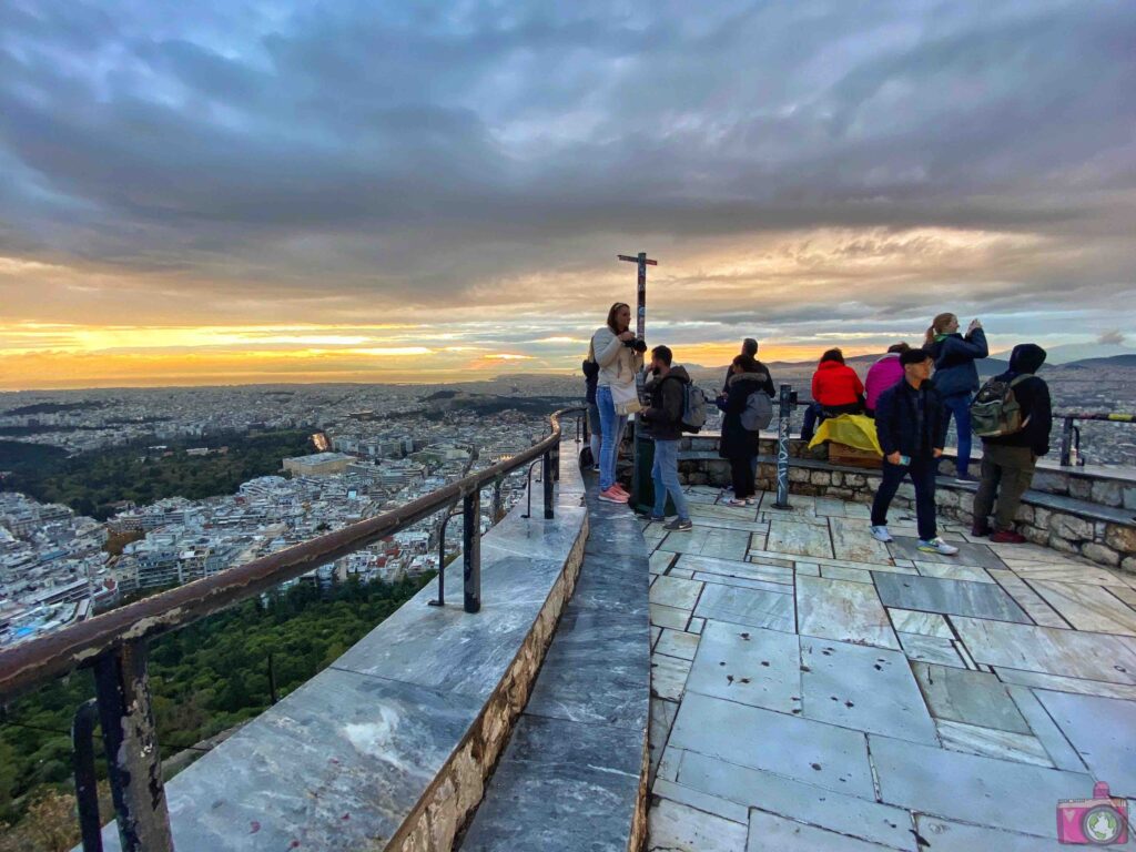 Collina del Licabetto Atene al tramonto