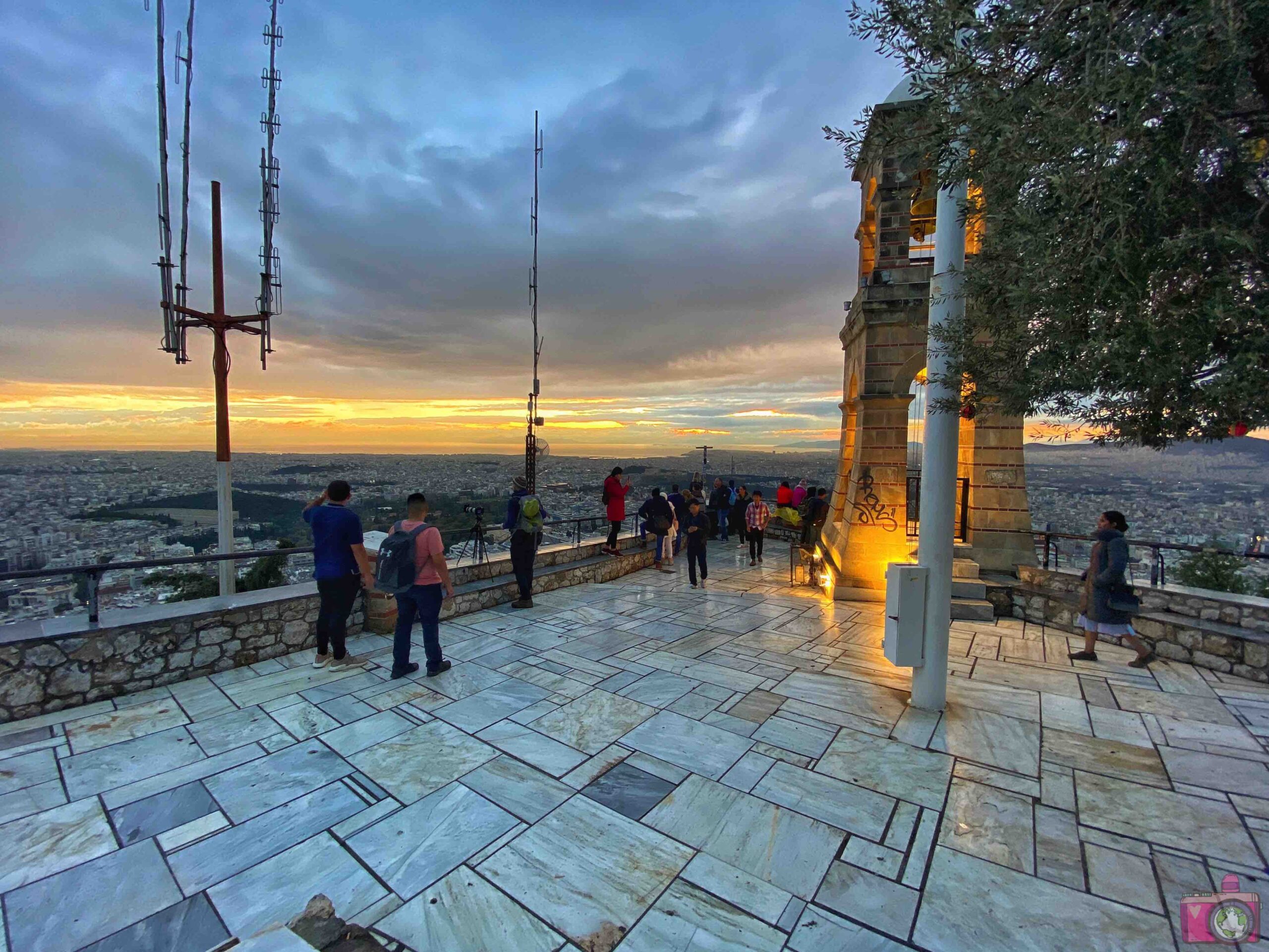 Collina del Licabetto Atene al tramonto