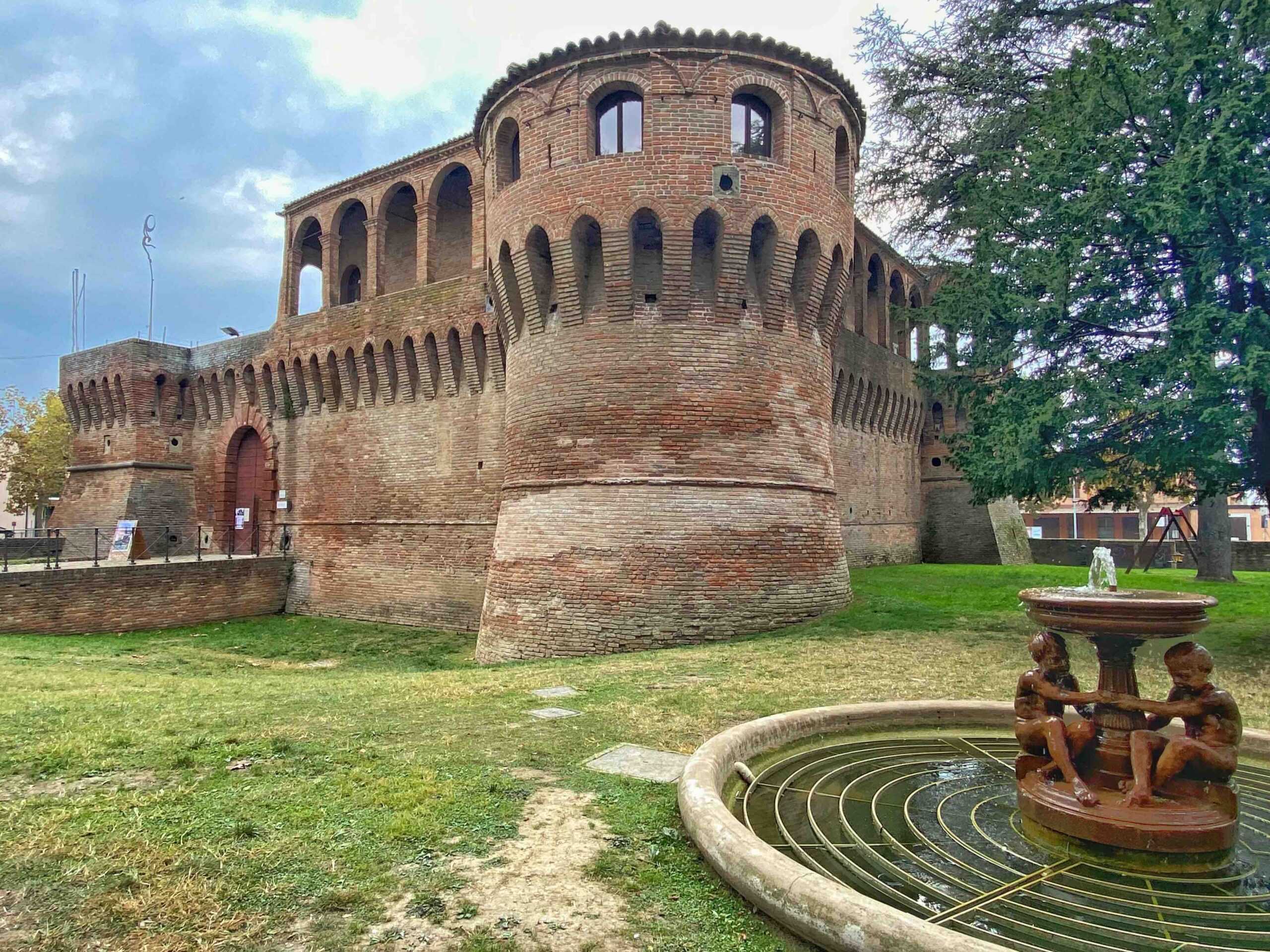 Visitare Bagnara di Romagna cosa vedere