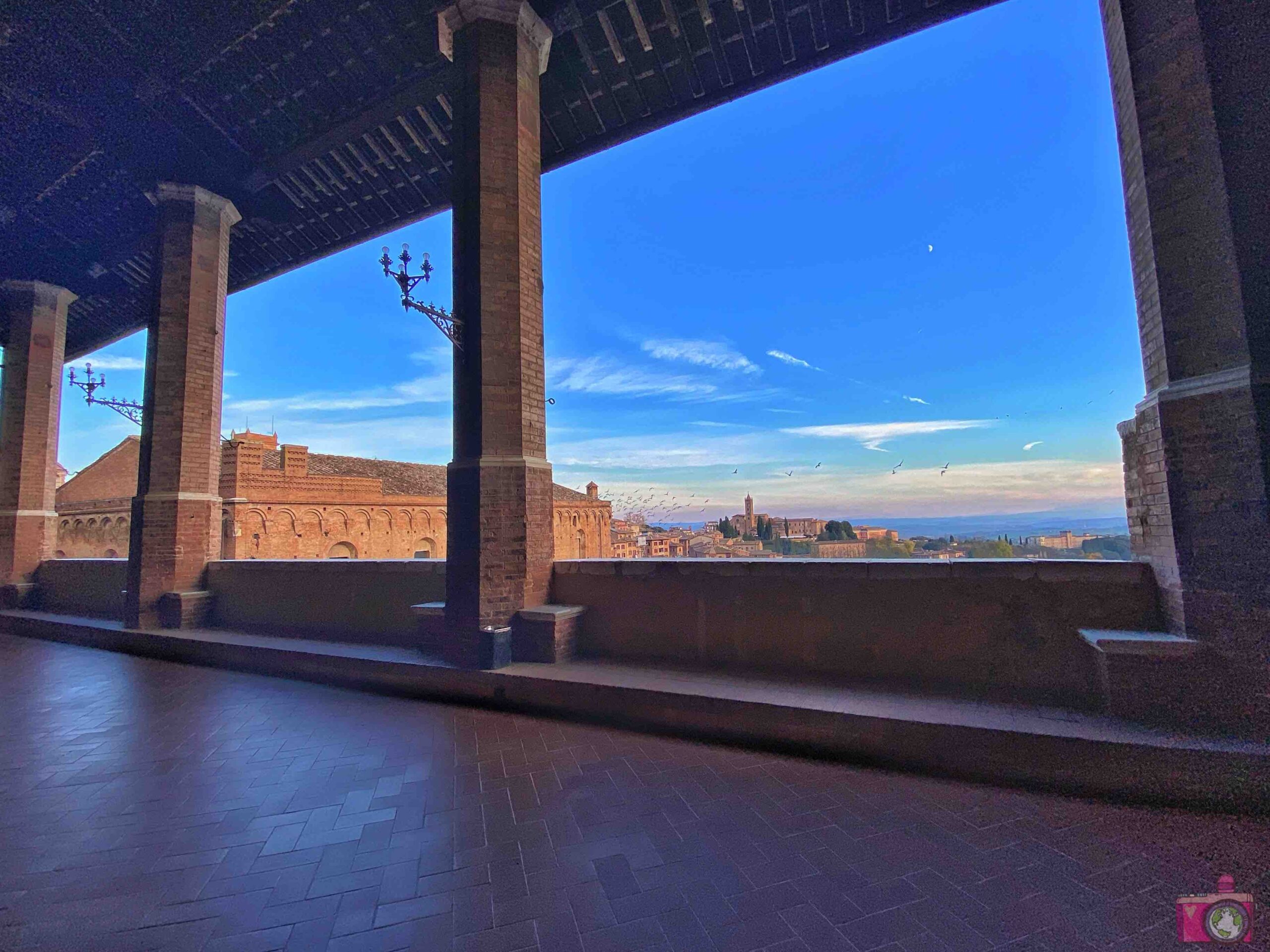 Loggia Palazzo Pubblico Siena