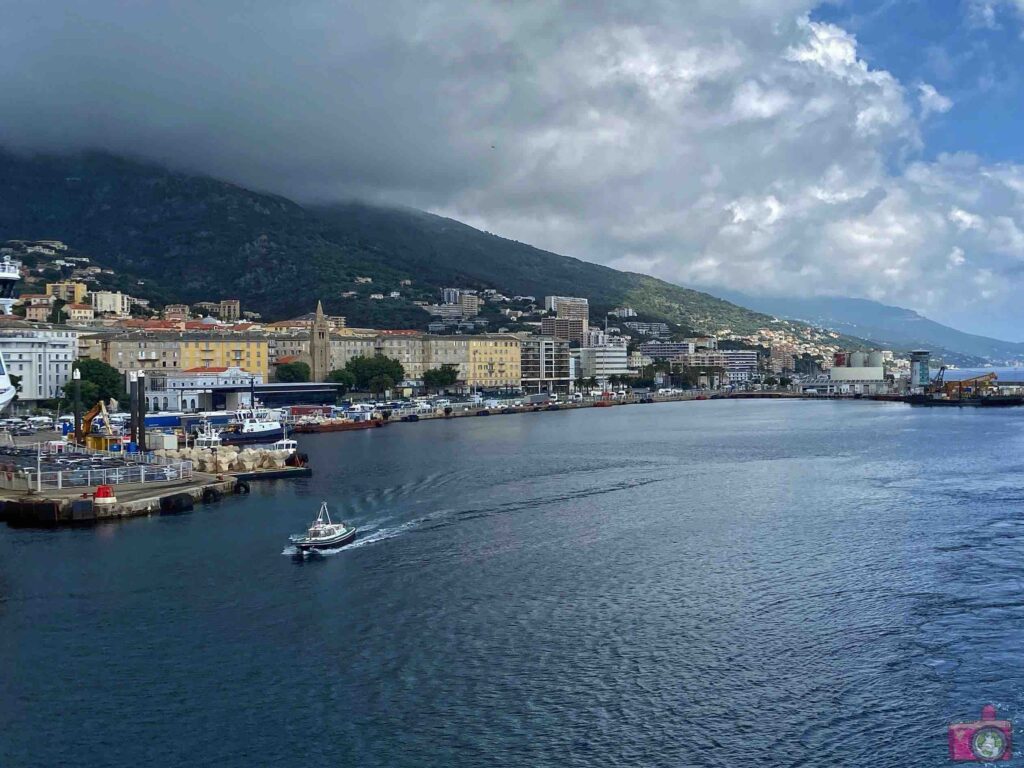 Come arrivare in Corsica ponte superiore Moby Corse