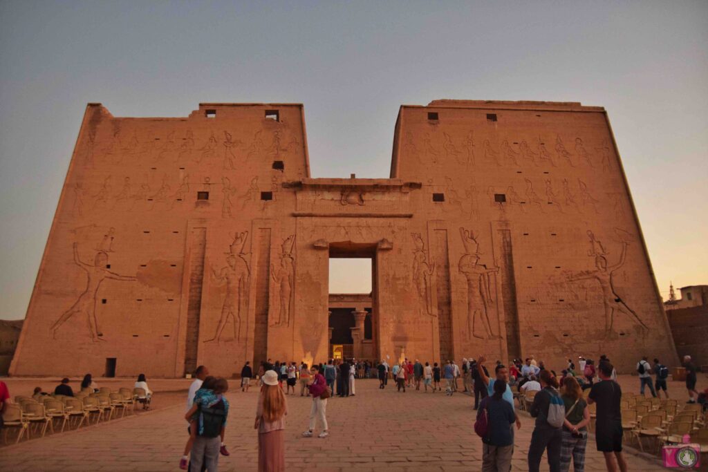 Tempio di Horus Edfu