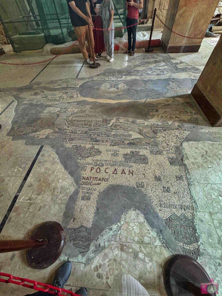 Chiesa Greco-Ortodossa di San Giorgio a Madaba mosaico