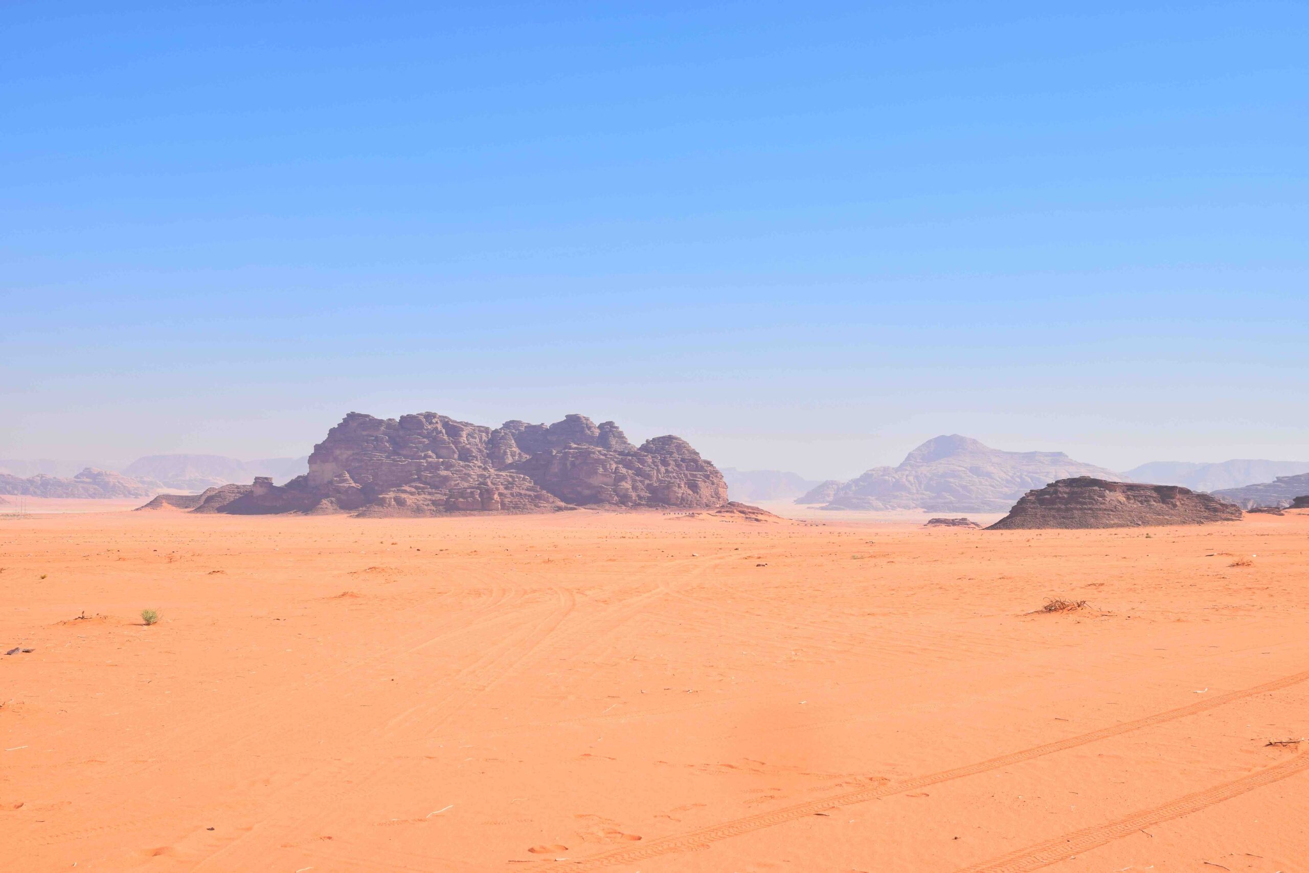 Escursione tour jeep 4x4 deserto Wadi Rum